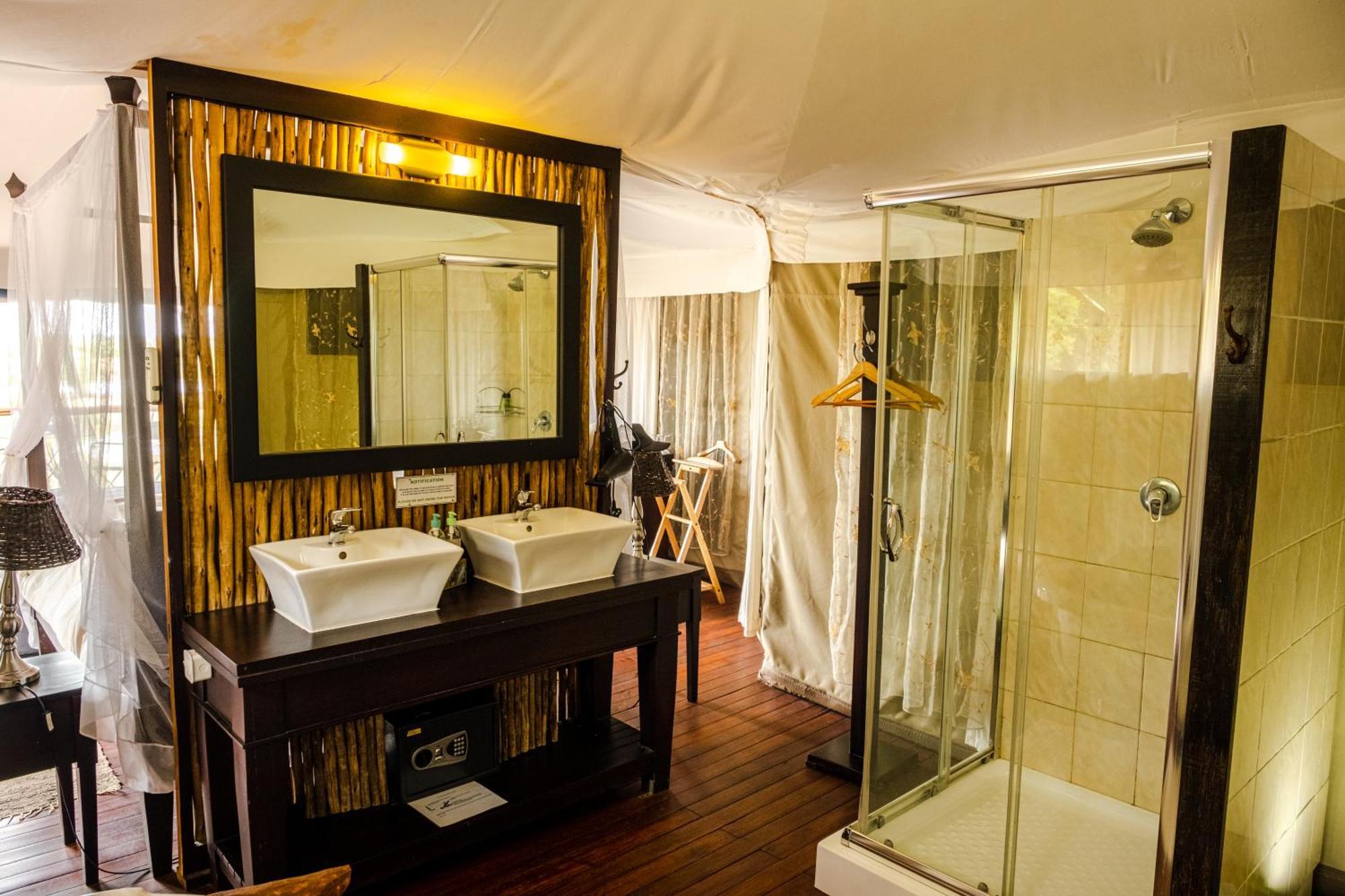 רונדו Taranga Safari Lodge מראה חיצוני תמונה